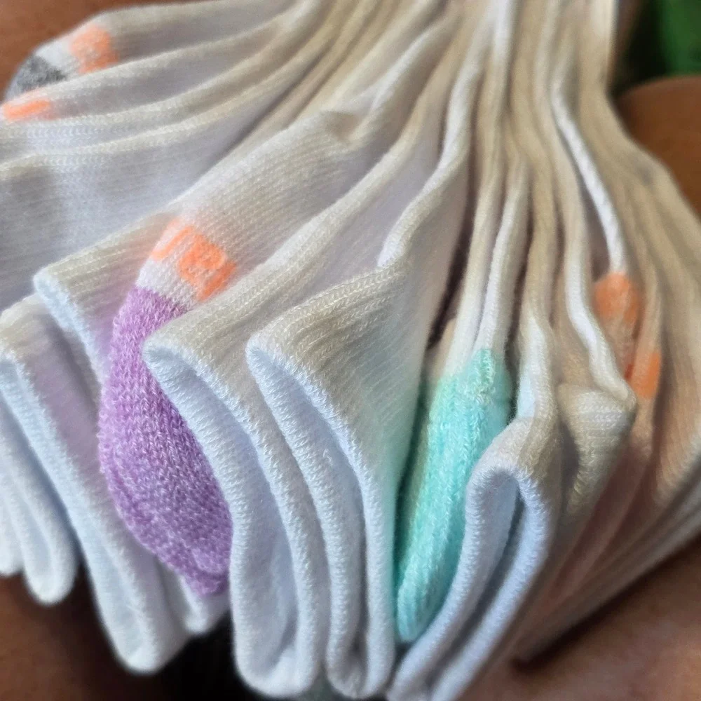 Hanes Womens X-Temp Comfort Fit Crew Socks 10 Pair Pack Extended Size 8-12 Multi
